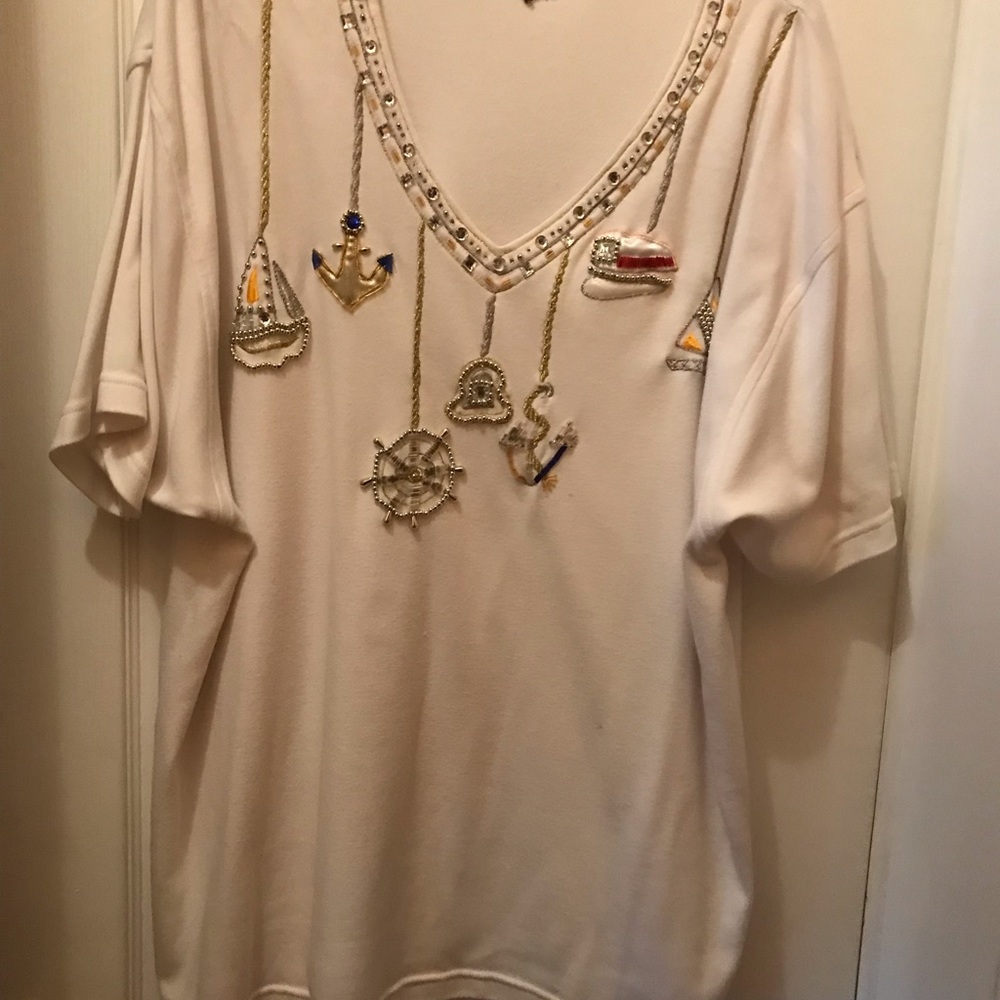 Ladies top